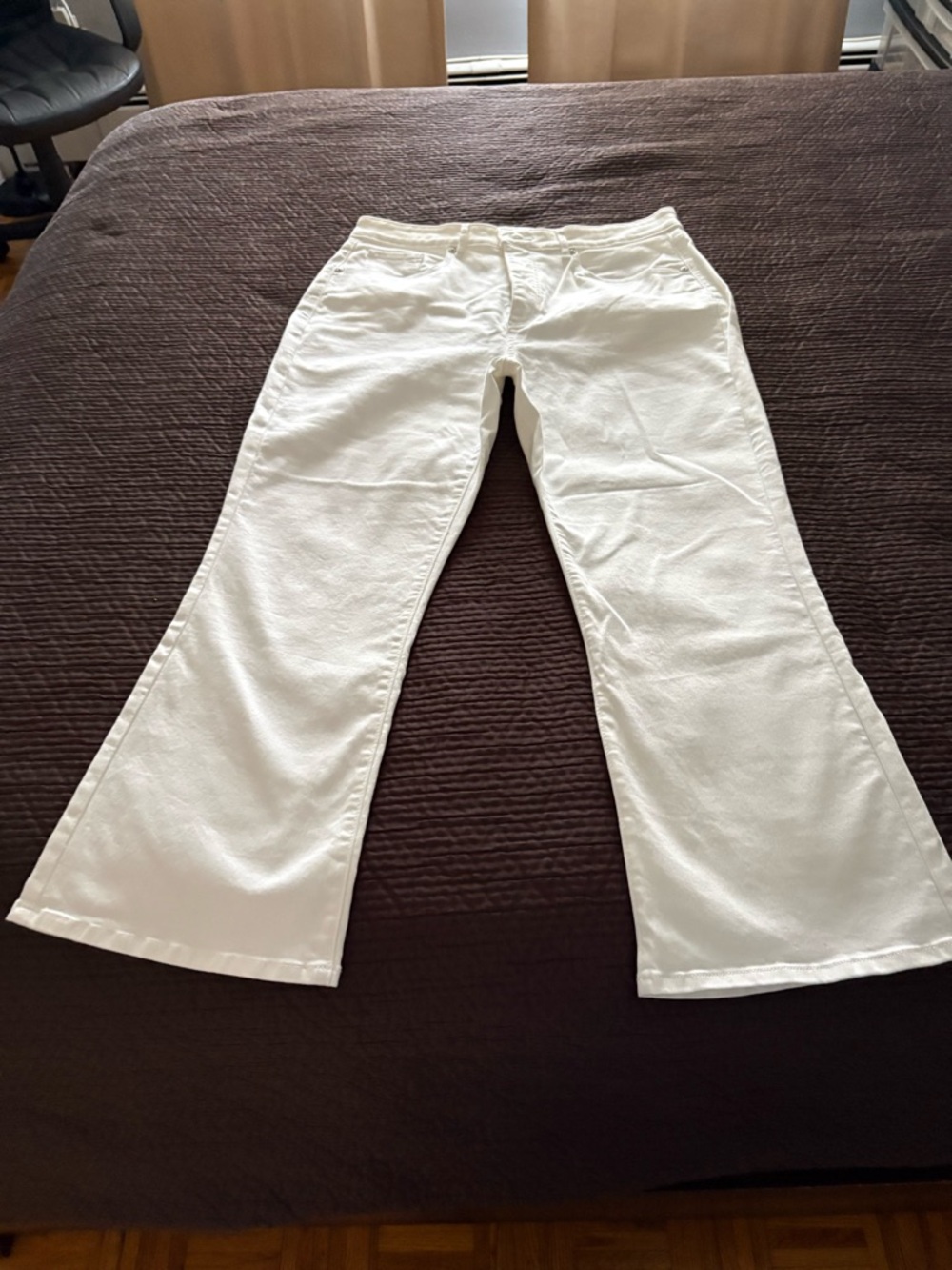 LOFT White Flare Jeans - Wide Leg. Brand new, never worn.